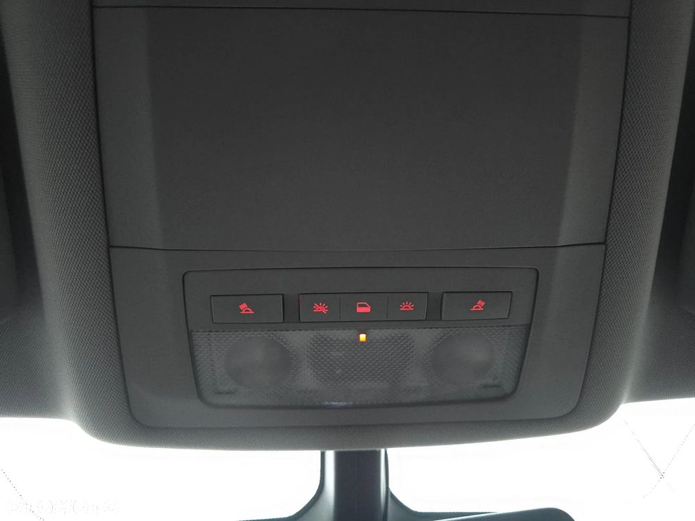 Opel Insignia 1.8 - 24