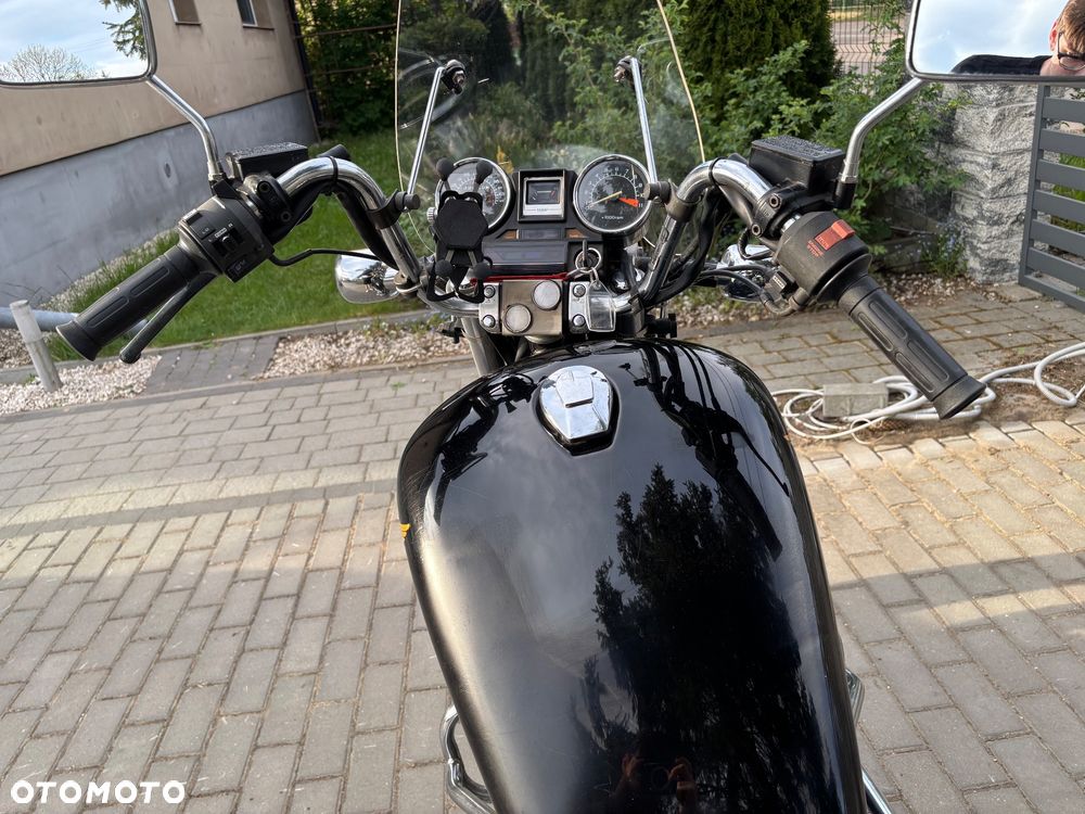 Honda VF - 9