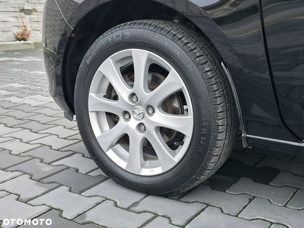 Mazda 2 - 5