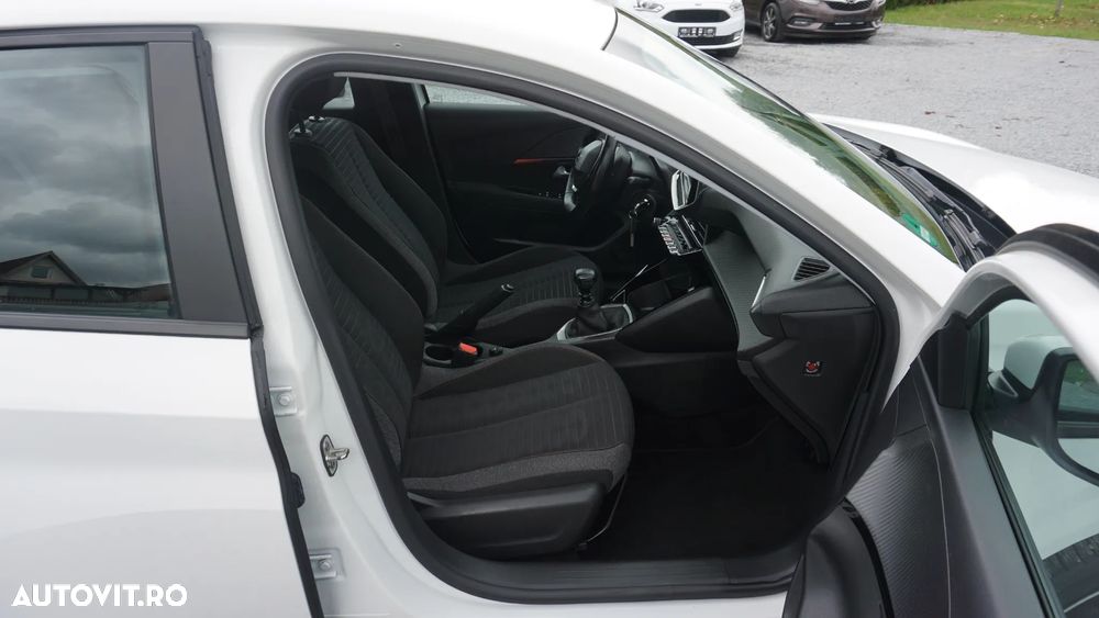 Peugeot 208 BlueHDi 100 GT - 10