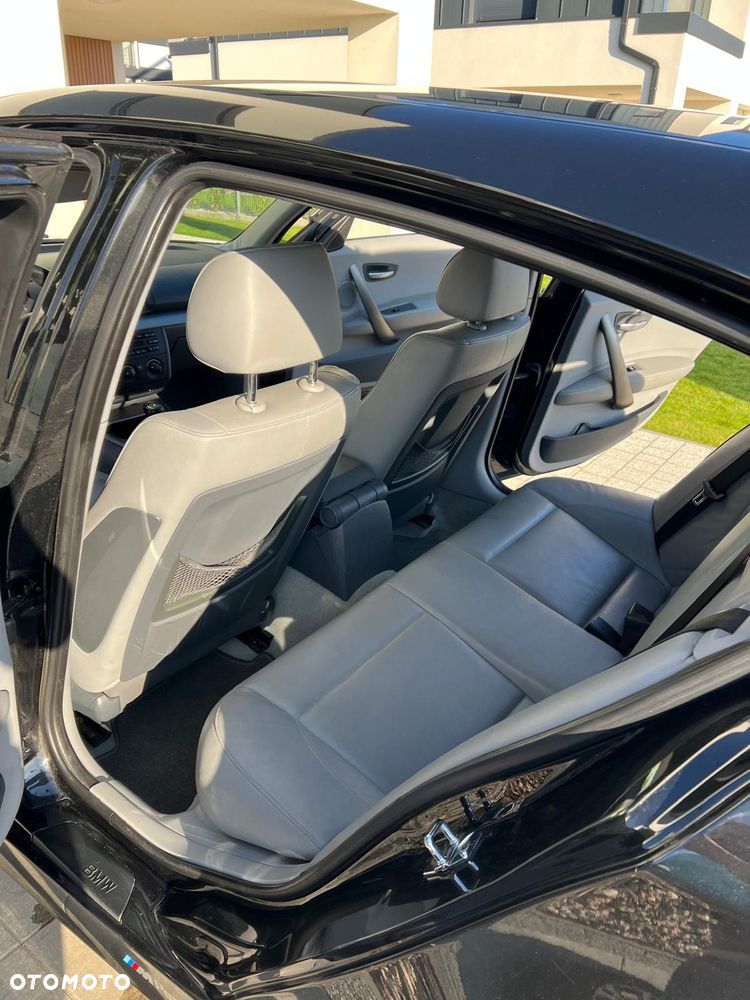 BMW Seria 1 118d - 14