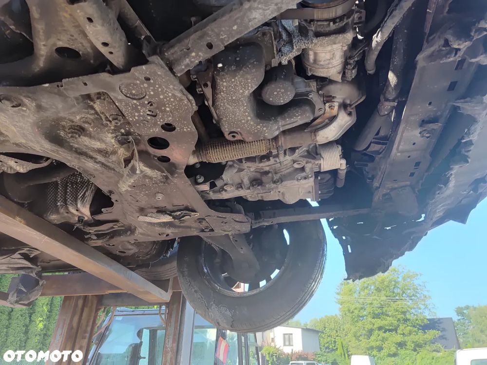 Peugeot 5008 1.2 PureTech Active S&S EAT8 - 30
