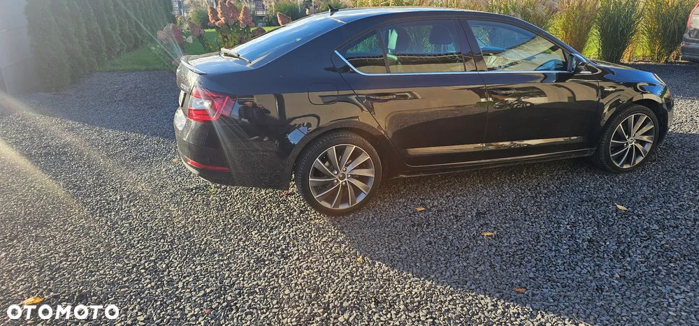 Skoda Octavia 1.8 TSI 4x4 L&K DSG - 4
