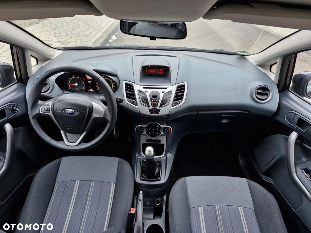 Ford Fiesta 1.25 Viva - 8