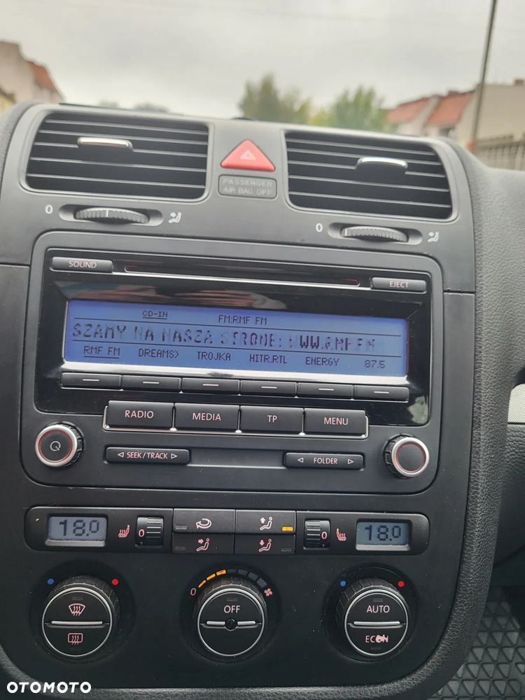 Volkswagen Jetta 1.9 TDI Comfortline - 10