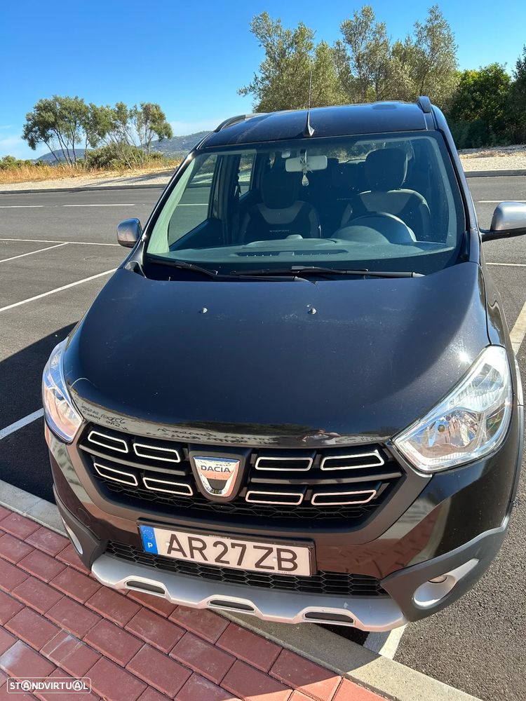 Dacia Lodgy 1.5 Blue dCi Stepway 7L - 5