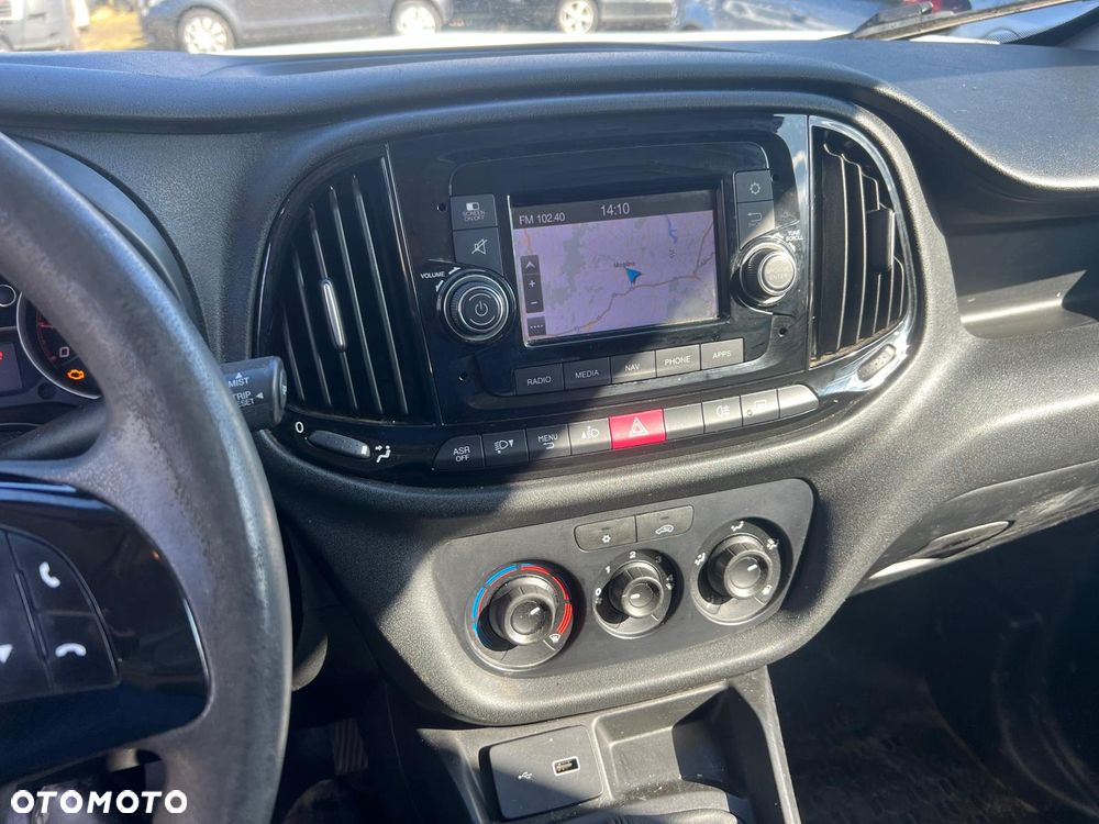 Fiat DOBLO - 21