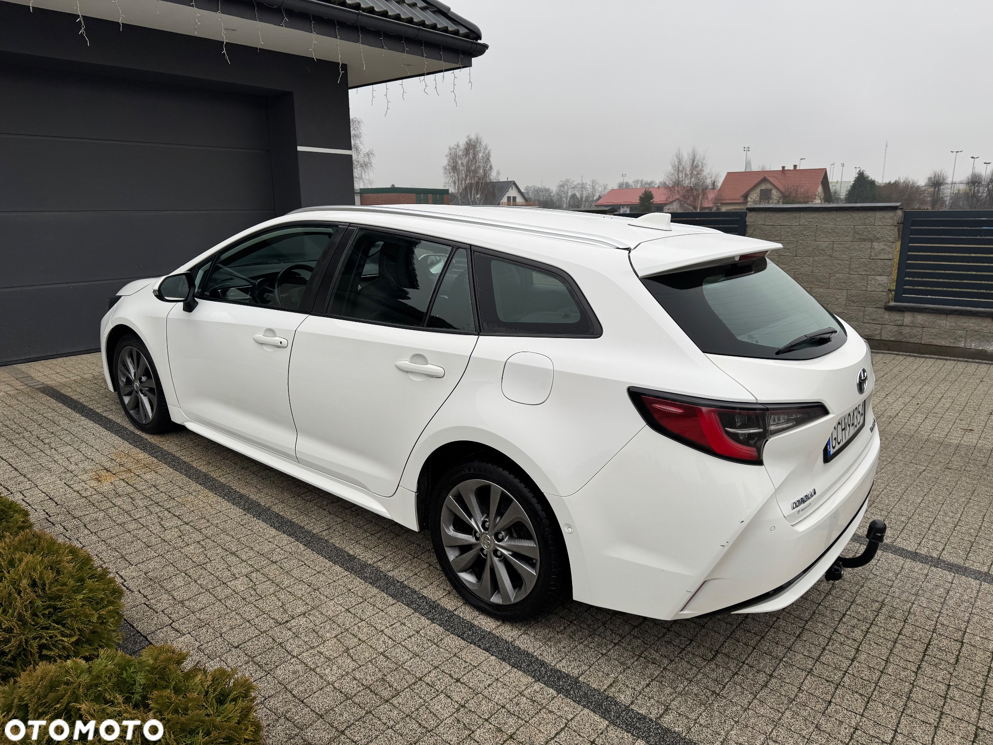 Toyota Corolla 1.8 Hybrid Active - 3