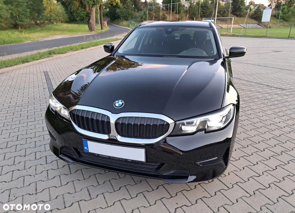 BMW Seria 3 320d - 4