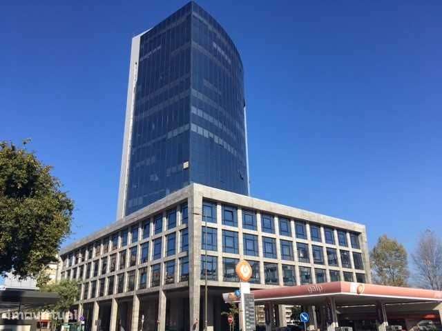 Escritório para arrendamento na Torre das Antas com Garagem - Grande imagem: 5/12
