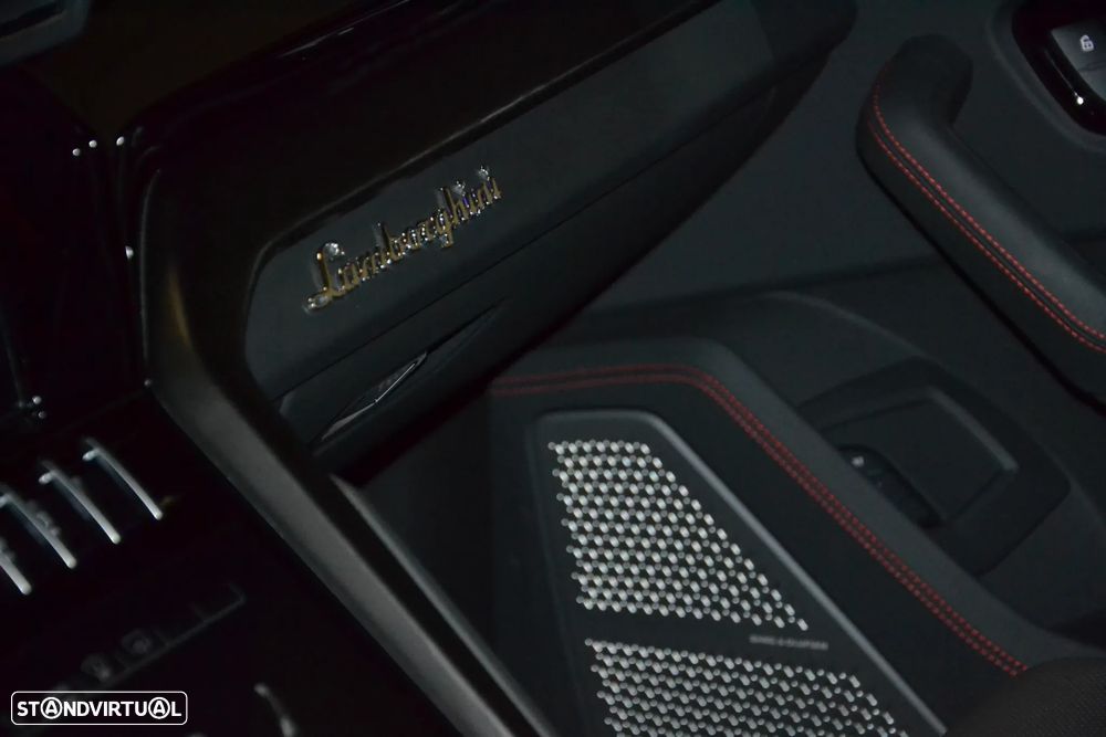 Lamborghini Urus 4.0 V8 - 24