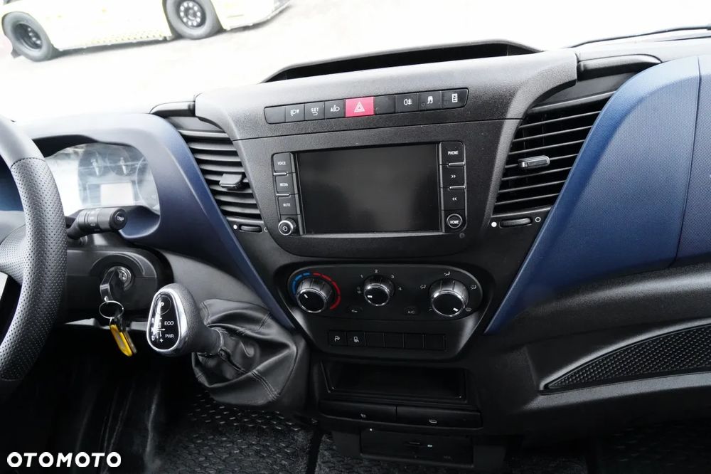 Iveco DAILY 35-140 /  BLASZAK / MOBILNY WARSZTAT / PRZETWORNICA / HI-MATIC - 26