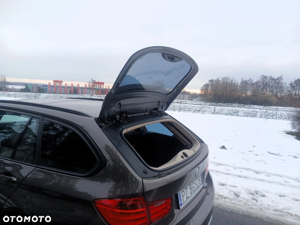 BMW Seria 3 320i Modern Line - 14