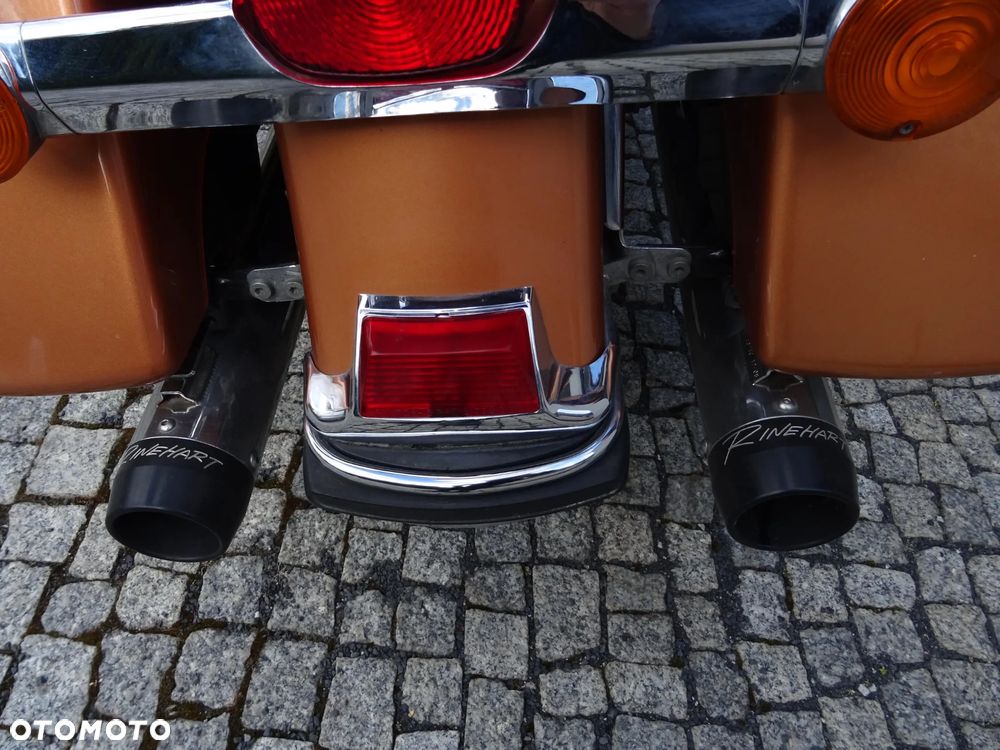 Harley-Davidson Touring Electra Glide - 13