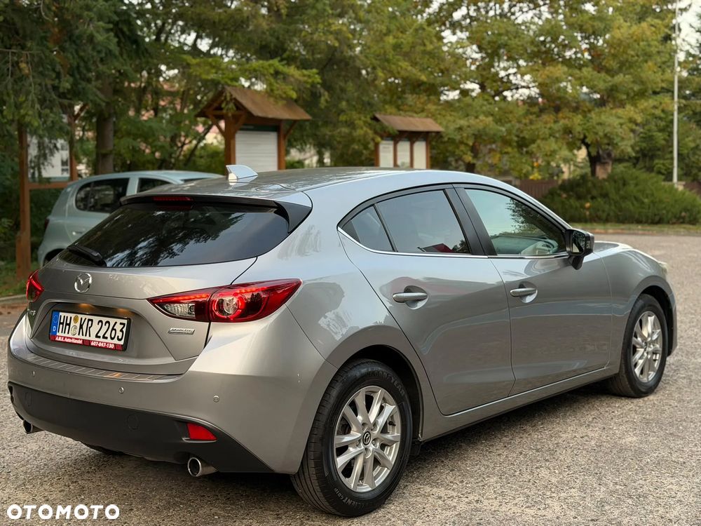 Mazda 3 - 9