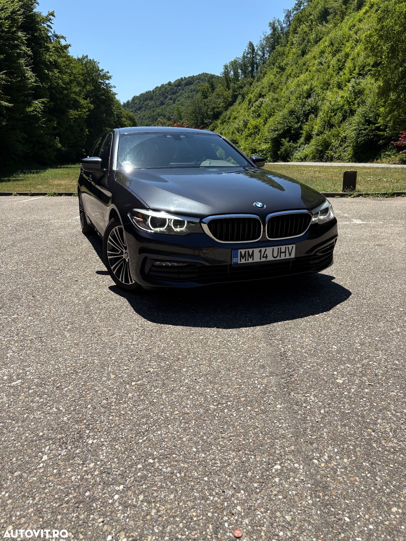 BMW Seria 5 520d Touring Aut. Sport Line - 1