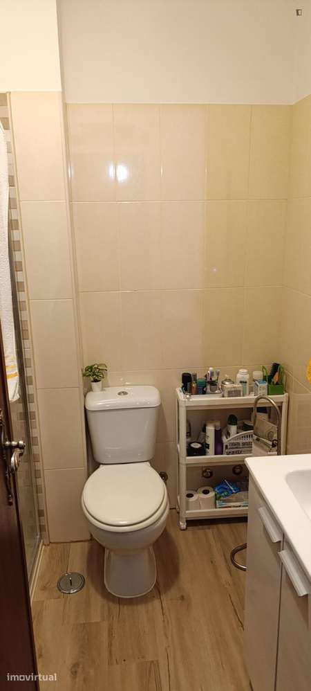 Quarto - localizado em Lisbon - Grande imagem: 2/9