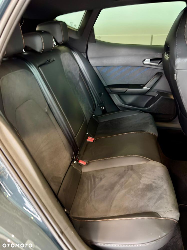 Cupra Formentor 1.5 eTSI mHEV DSG - 20