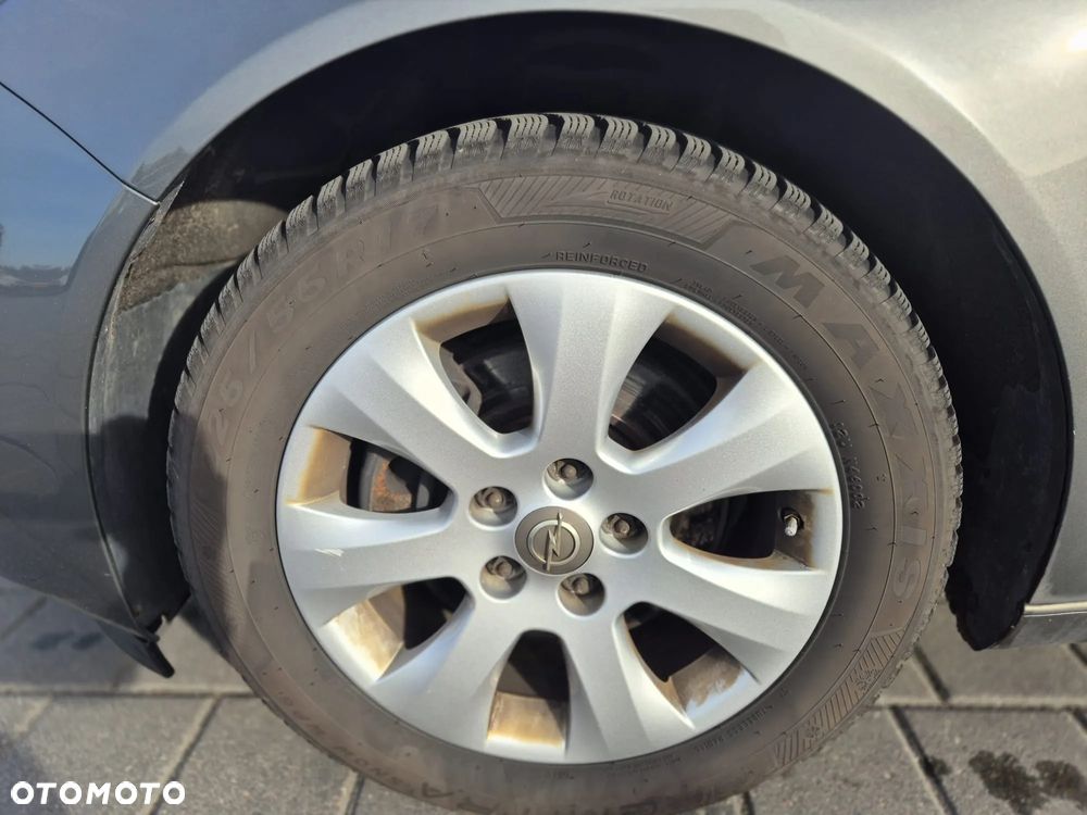 Opel Insignia - 4