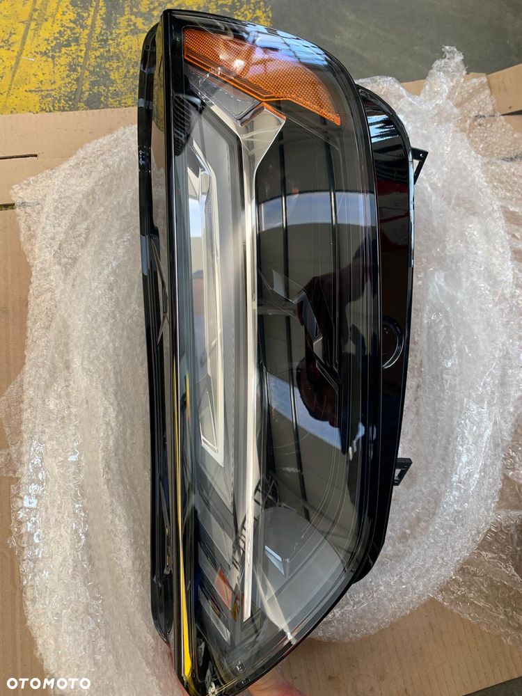 Audi Q5 SQ5 FY Reflektor 80A941035M - 7