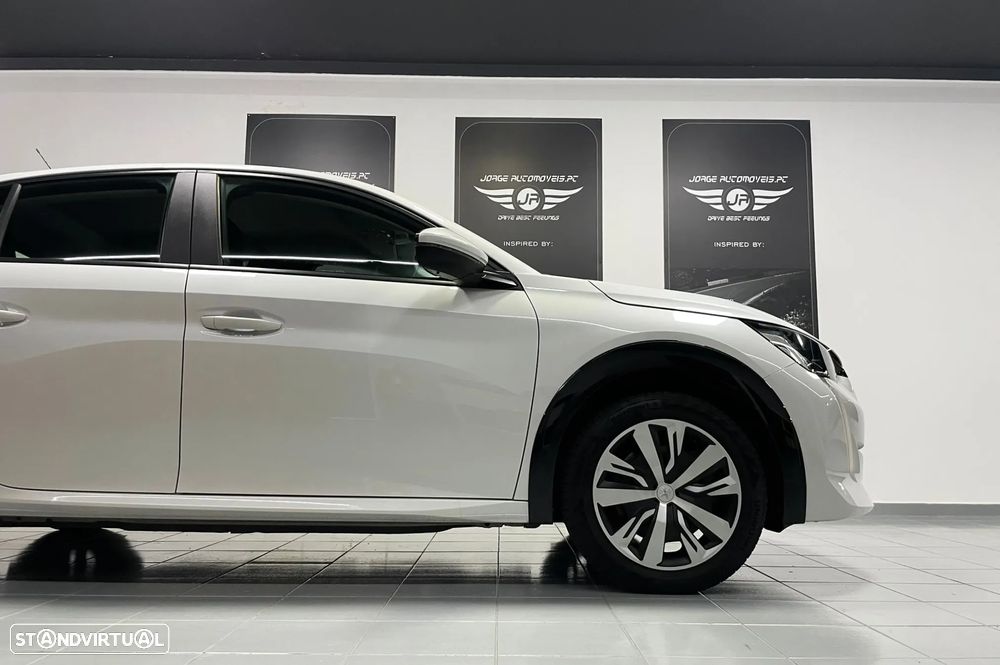 Peugeot e-208 50 kWh Active Pack - 10