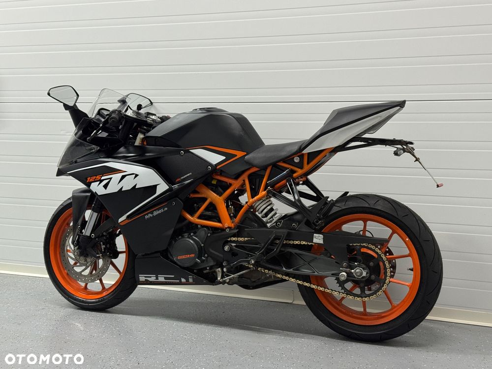 KTM RC 125 - 12