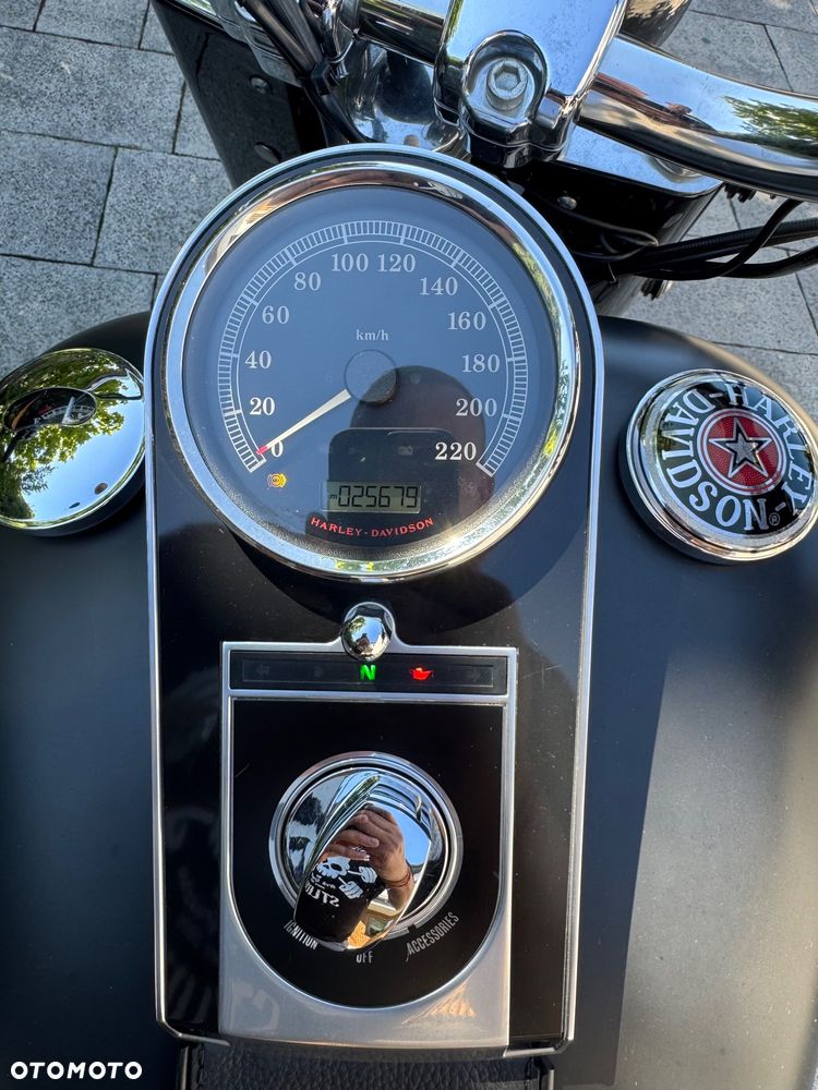 Harley-Davidson Softail Fat Boy - 15