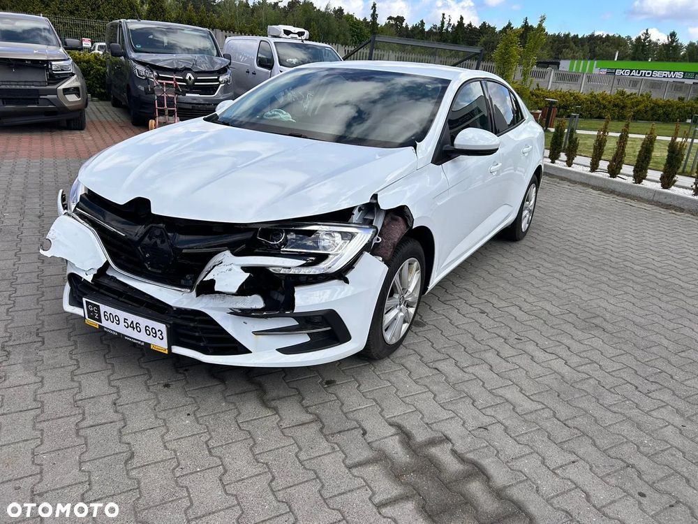 Renault Megane 1.3 TCe Evolution - 8