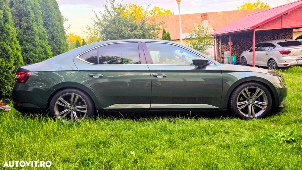 Skoda Superb 2.0 TDI Ambition - 6