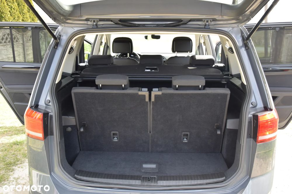 Volkswagen Touran 1.5 TSI ACT OPF DSG Highline - 20