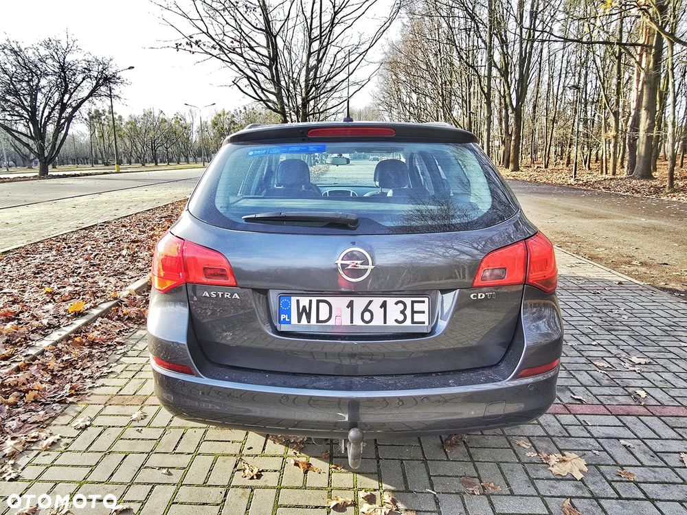 Opel Astra 1.7 CDTI Enjoy - 5