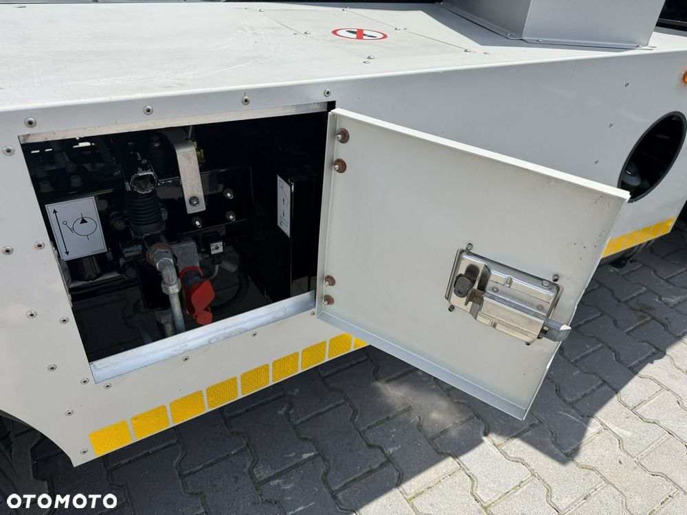 Nissan Cabstar - 18