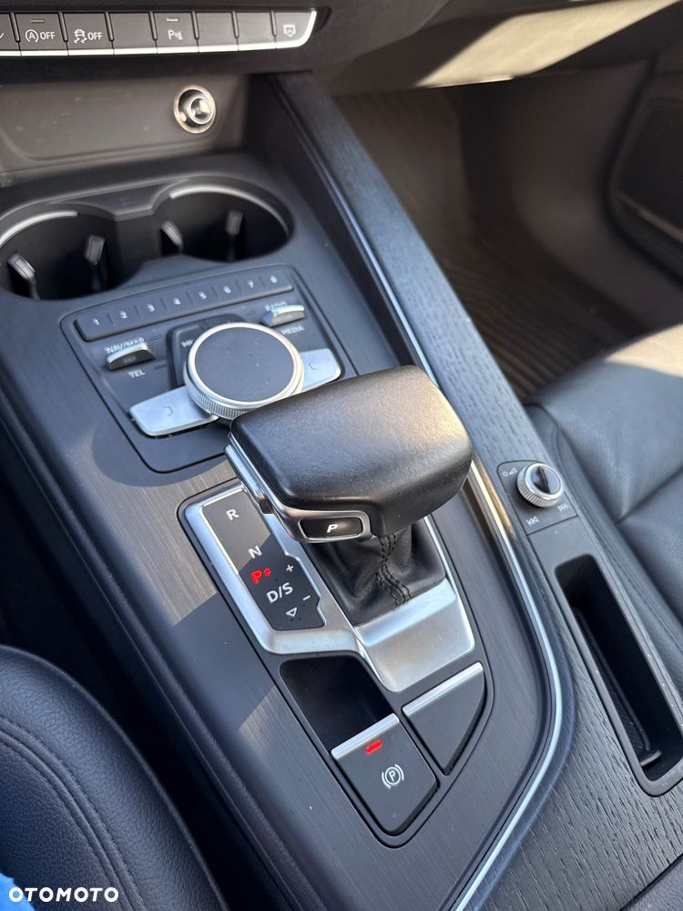 Audi A4 Limousine 2.0 TFSI quattro S tronic design - 18