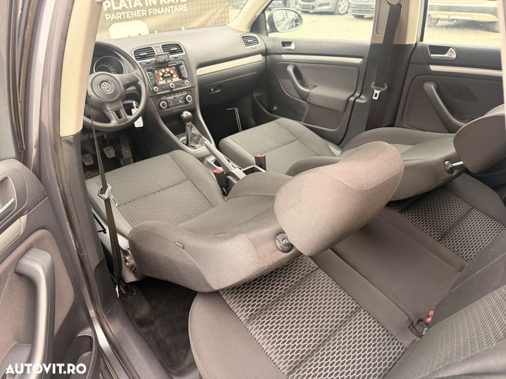 Volkswagen Golf - 9