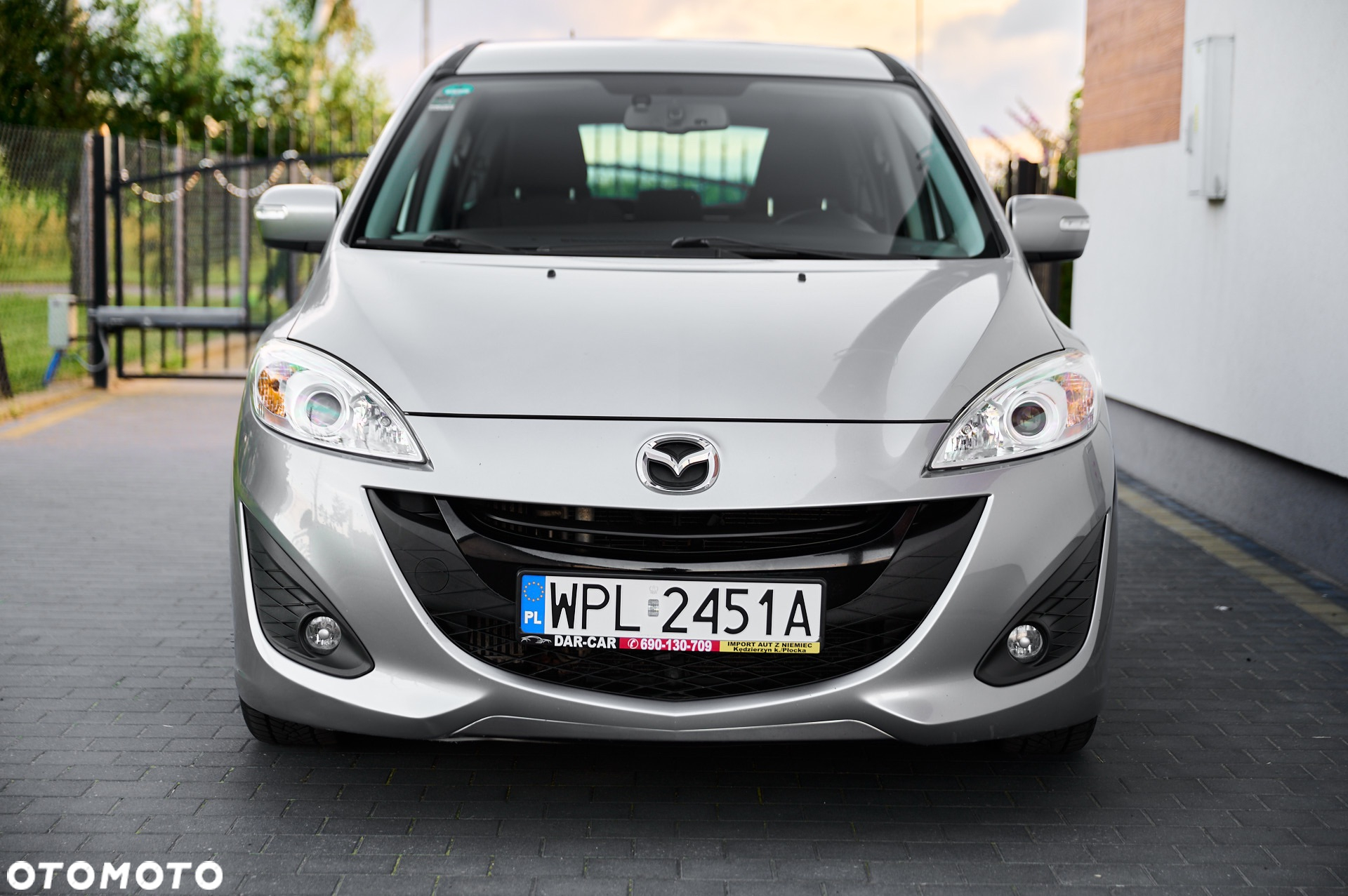 Mazda 5 - 5