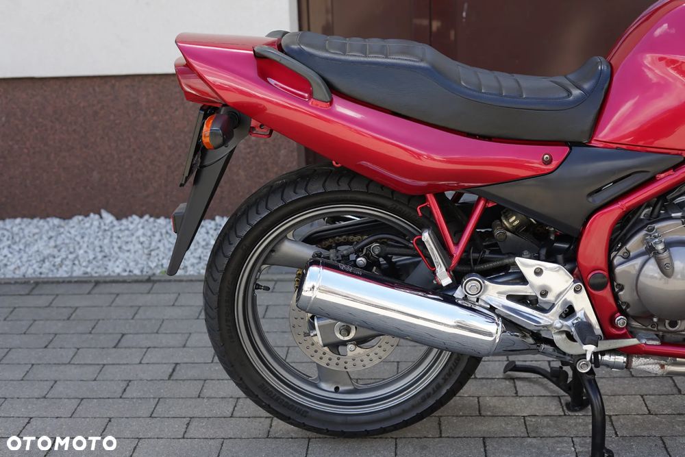 Yamaha XJ - 5