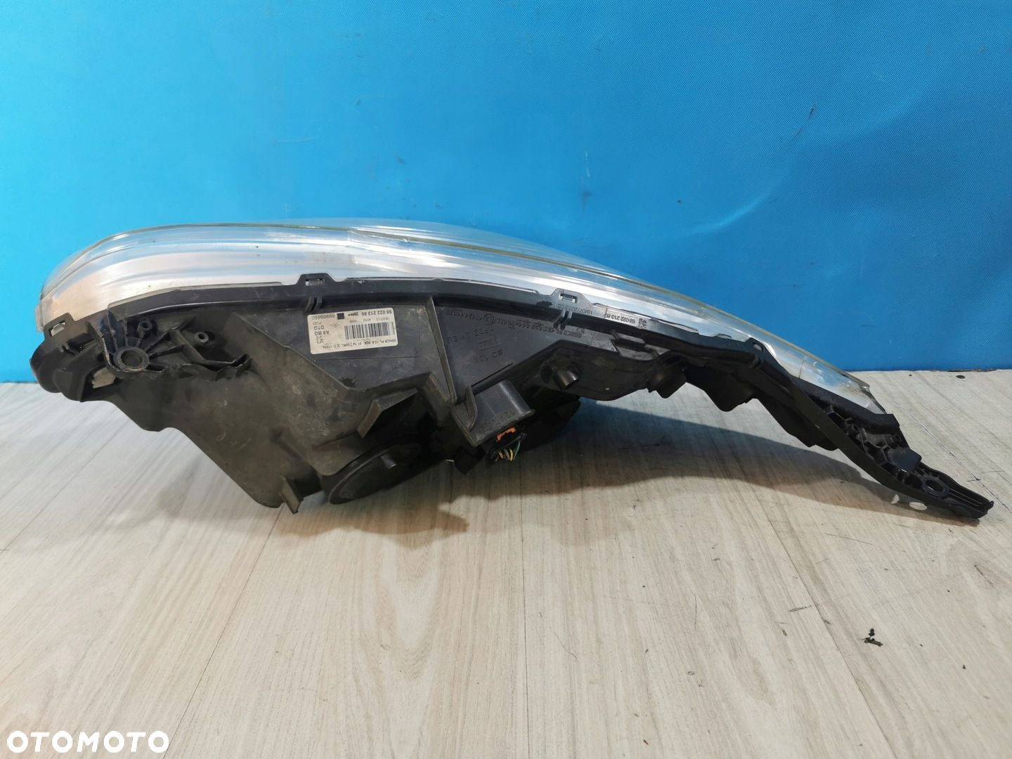 Peugeot 208 2012/2015 lampa reflektor prawa Anglik UK - 3