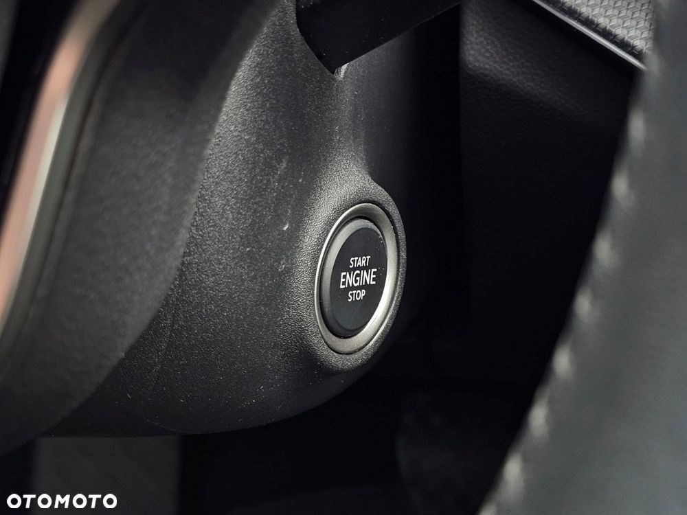 Skoda Superb 2.0 TDI SCR Essence DSG - 11