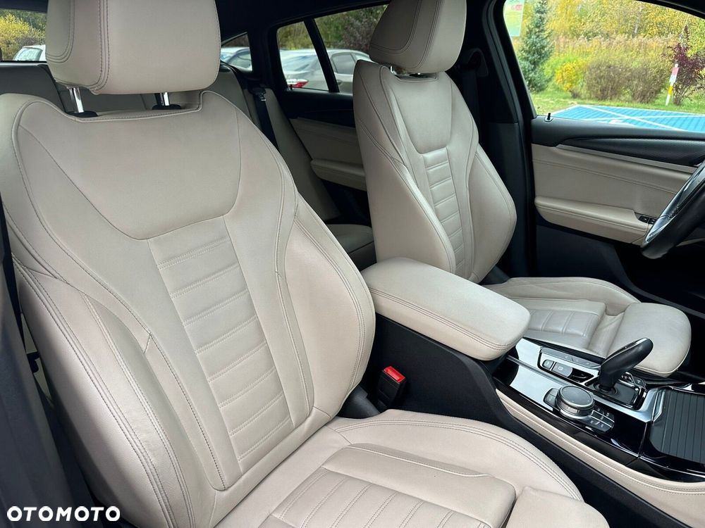 BMW X4 - 29