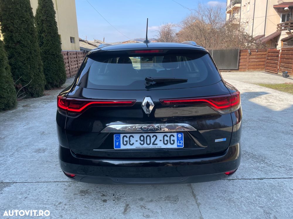 Renault Megane E-TECH 160 INTENS - 11