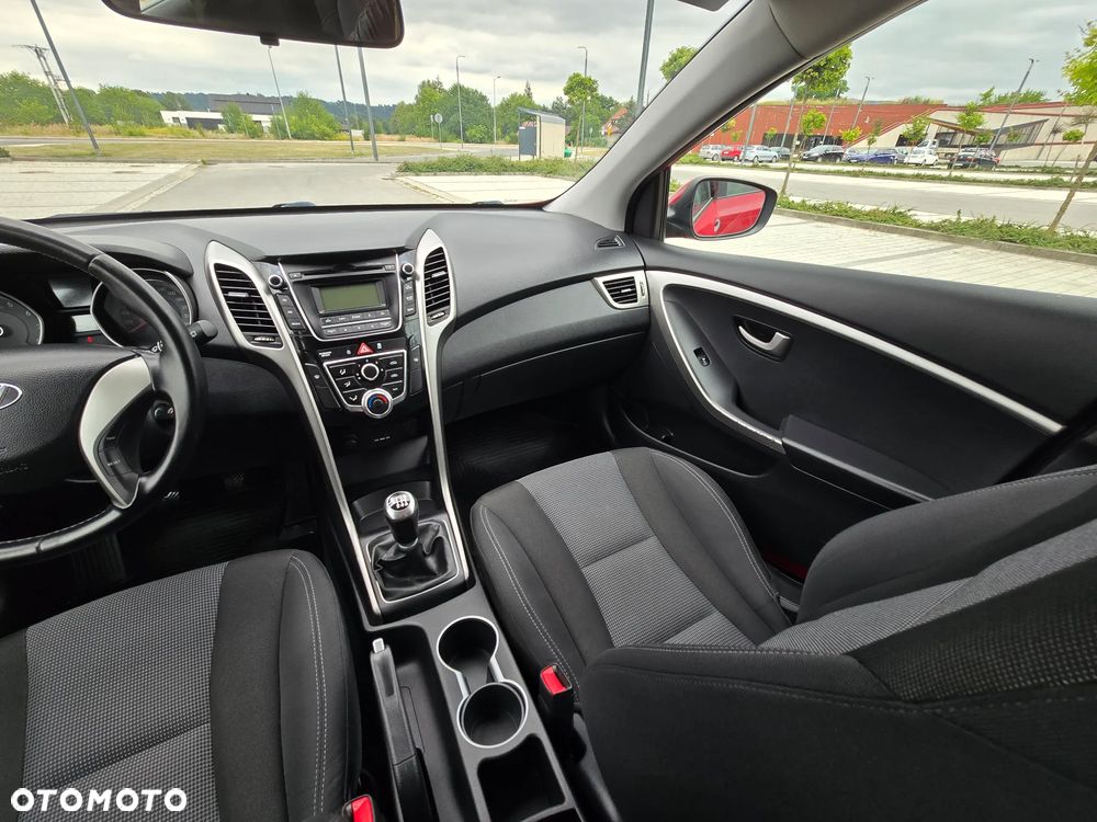Hyundai i30 1.4 Premium - 18