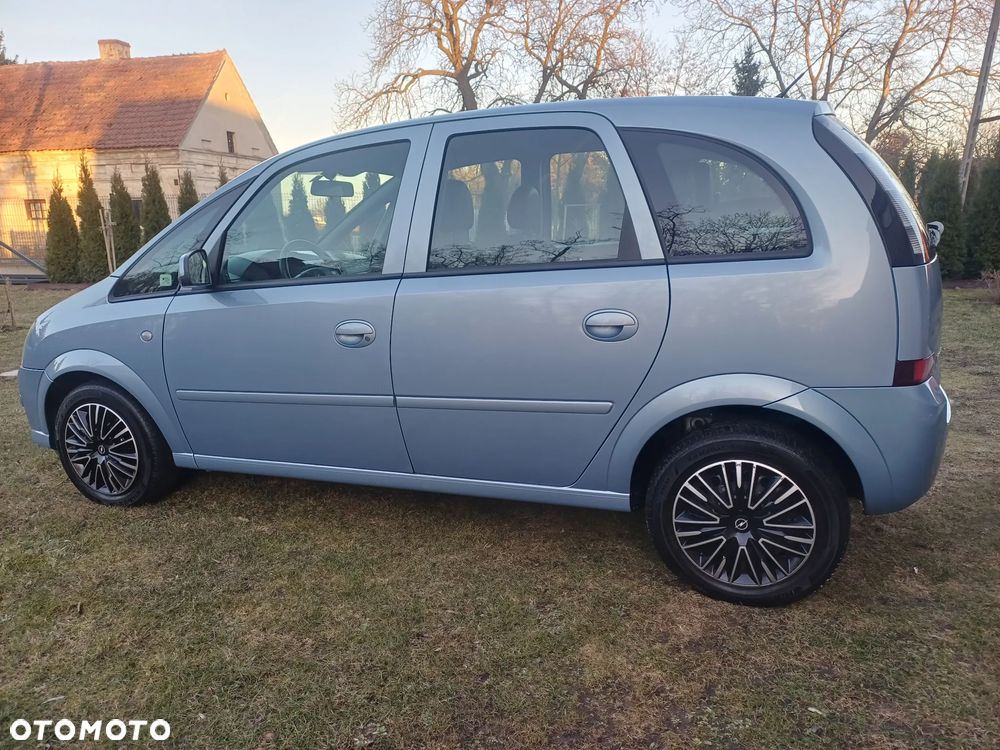 Opel Meriva 1.4 - 10