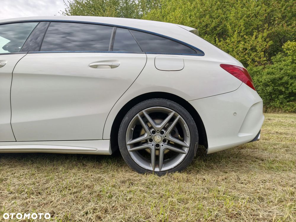 Mercedes-Benz CLA - 11