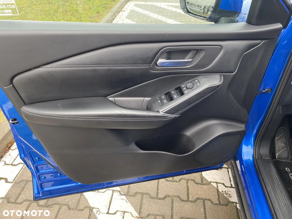 Nissan Qashqai 1.3 DIG-T N-Connecta DCT - 11