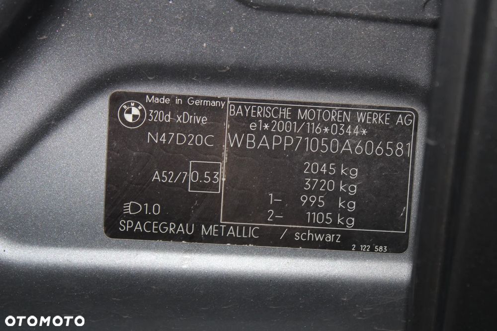 BMW Seria 3 320d xDrive - 37