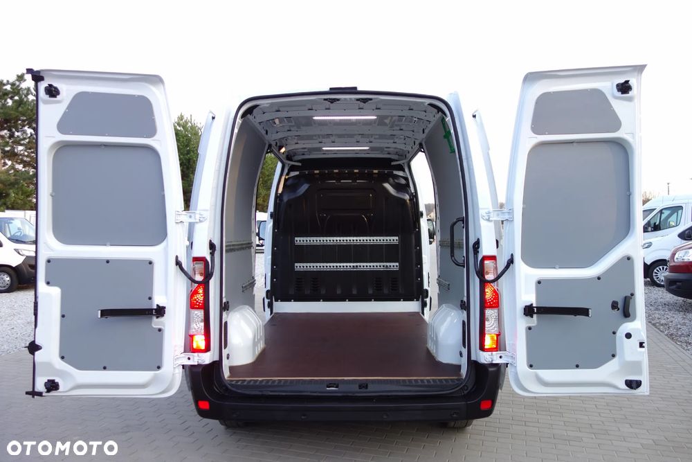 Renault Master 2.3  Dci 150 KM L2H2 Klima Kamera - 12