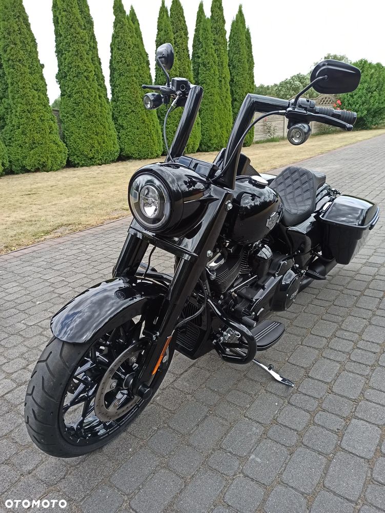 Harley-Davidson Touring Road King - 10