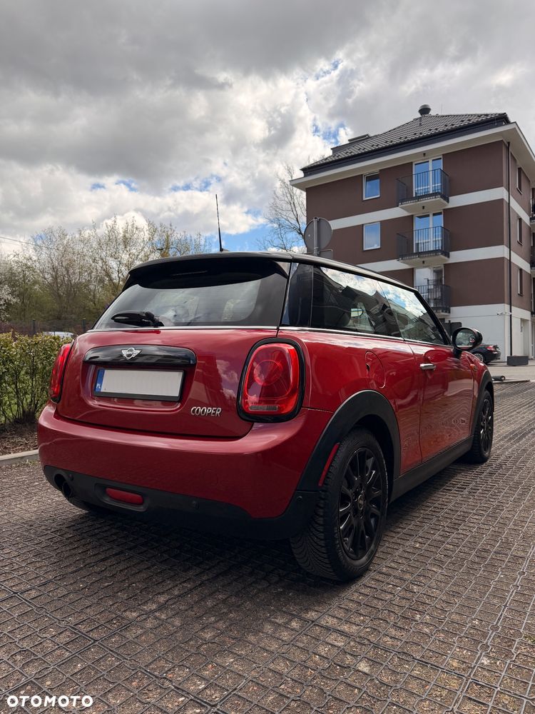 MINI Cooper Standard - 3