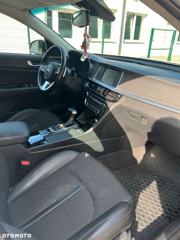 Kia Optima 1.6 T-GDI L DCT - 13