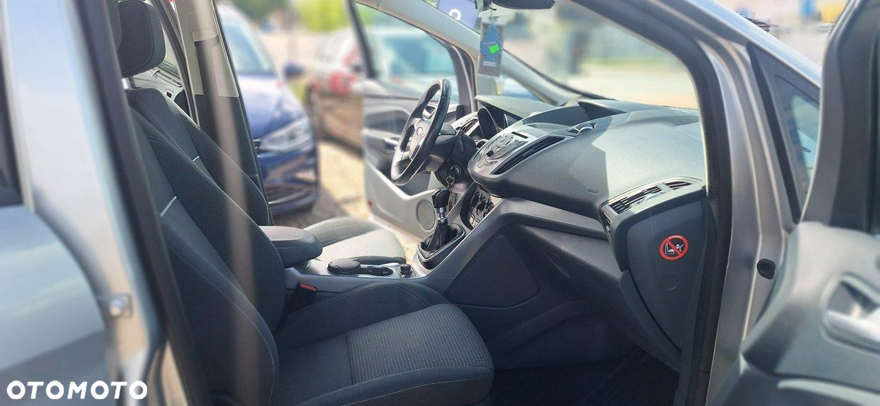 Ford C-MAX - 11
